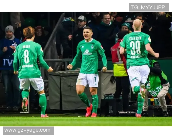 伊斯坦布尔主场迎战门兴挑战赛前瞻与战术分析