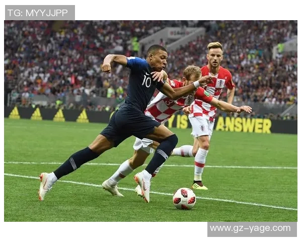 姆巴佩引领法国足球新篇章助力球队重返巅峰之路 姆巴佩引领法国足球新篇章助力球队重返巅峰之路