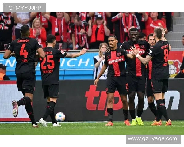 帕德博尔与勒沃库森激战正酣谁能在德甲赛场上笑到最后