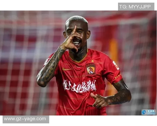 恒大与鹿岛激战正酣实时比分更新,精彩瞬间不容错过 恒大与鹿岛激战正酣实时比分更新,精彩瞬间不容错过