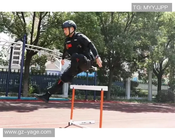 滑板战术揭秘：上海滑板队如何构建高效反击体系与战术配合