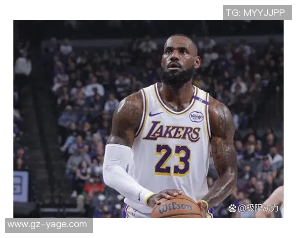 骑士对阵国王詹姆斯首秀精彩回顾与赛场瞬间分析