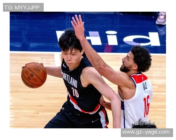 篮球明星上班日常揭秘：他们如何在赛场与职场之间平衡生活与事业